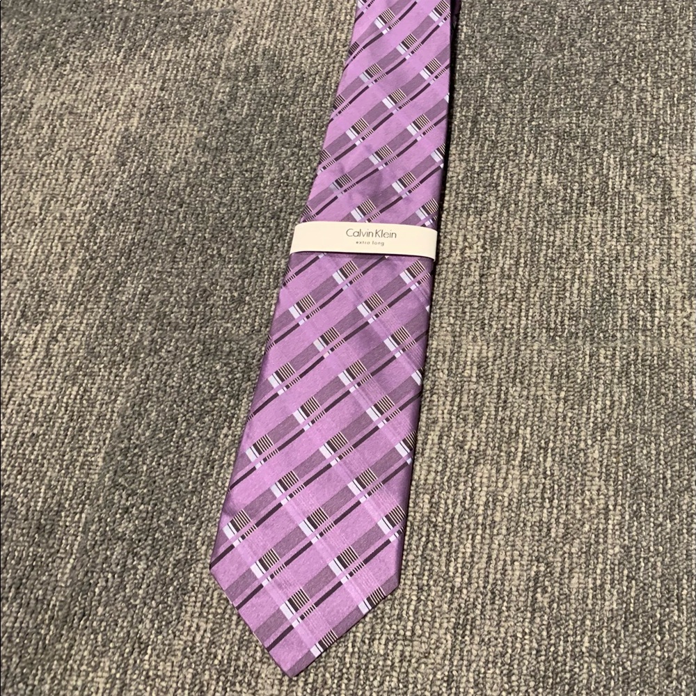 Men’s Violet Patterned Calvin Klein Tie (XL - Extra Long)